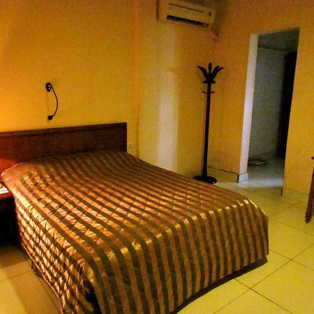 Hotel Chez Wou 吳家園 Himeur al Goz ภายนอก รูปภาพ