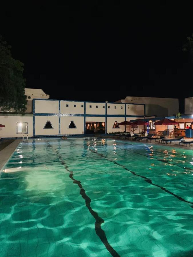 Hotel Chez Wou 吳家園 Himeur al Goz ภายนอก รูปภาพ